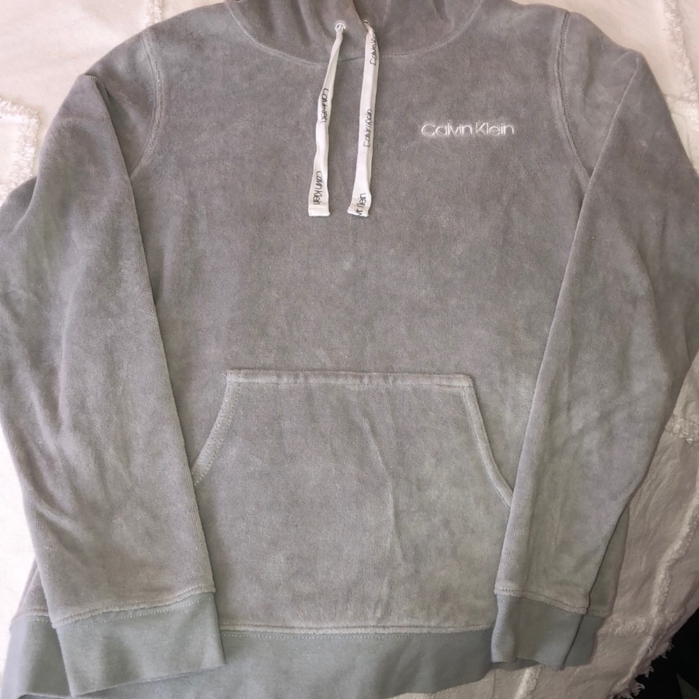 Calvin Klein sweatshirt